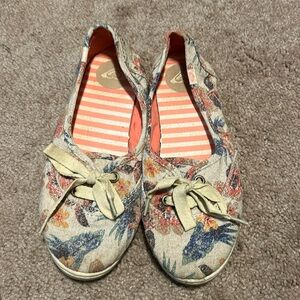 Roxy shoes